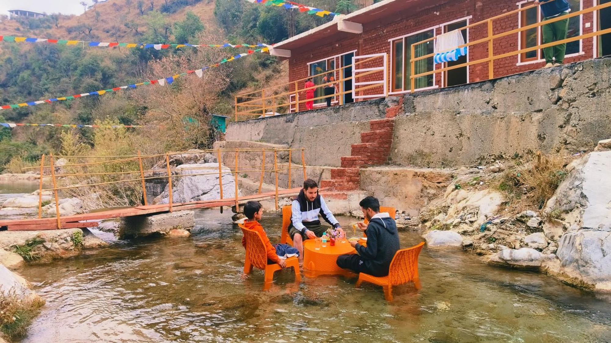 Rivulet Resort & Camping Mussoorie Exteriér fotografie